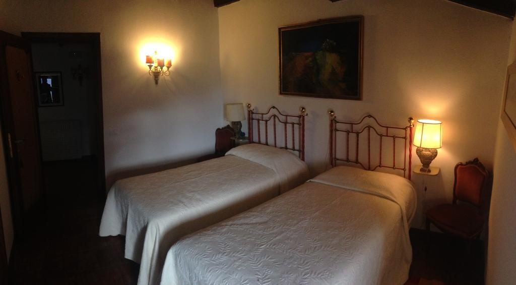 B&B Castel Ivano Strigno Rom bilde